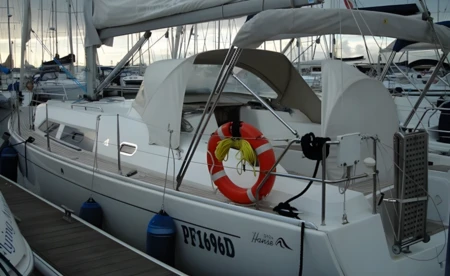 Hanse 370