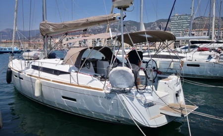 Sun Odyssey 439