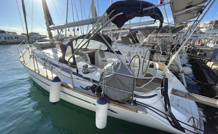 Bavaria 44