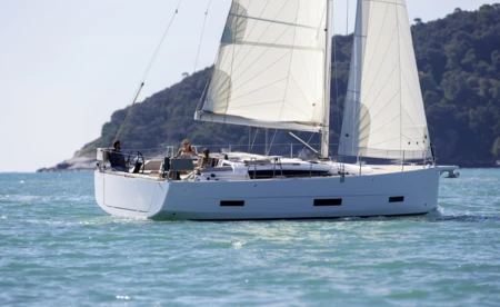 Dufour 390 GL