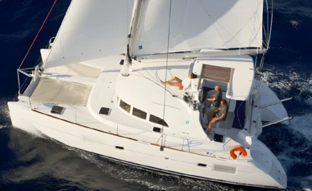 Lagoon 380 S2