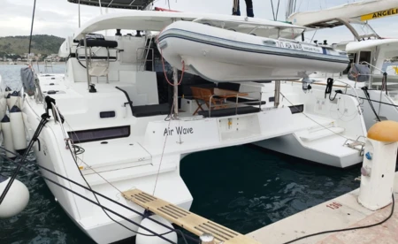 Lagoon 42