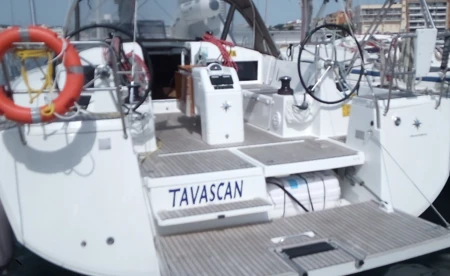 Sun Odyssey 440