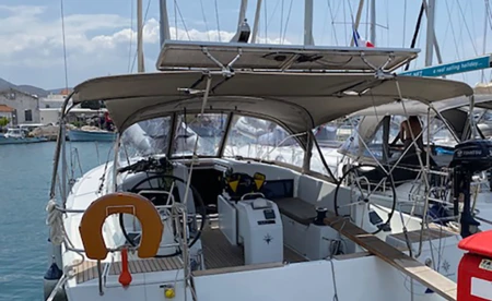Sun Odyssey 440
