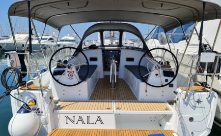 Sun Odyssey 380