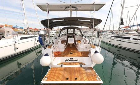 Bavaria Cruiser 37