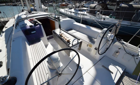 Dufour 335 GL