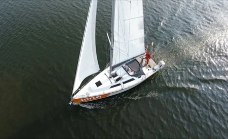 Hanse 345