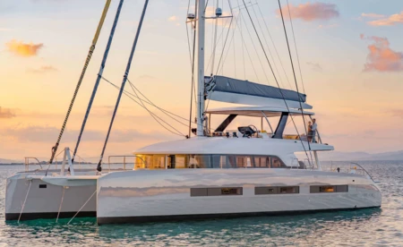 Lagoon Seventy 7