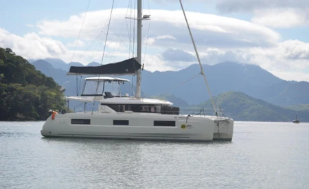 Lagoon 46