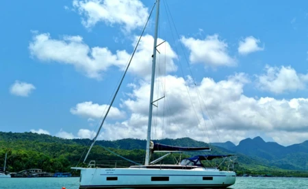 Bavaria C45 Holiday