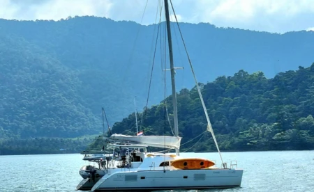 Lagoon 380