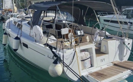 Hanse 415