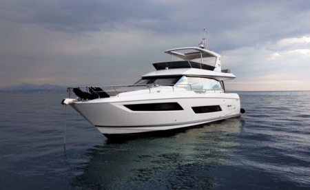 Prestige 680 Fly