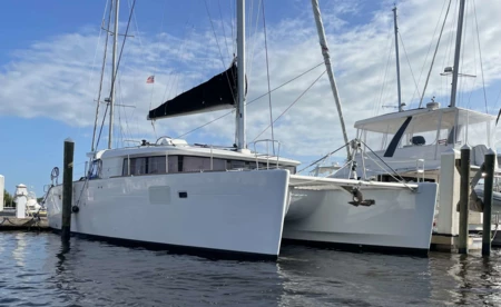 Lagoon 450 F