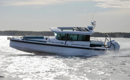 Axopar 28 Cabin