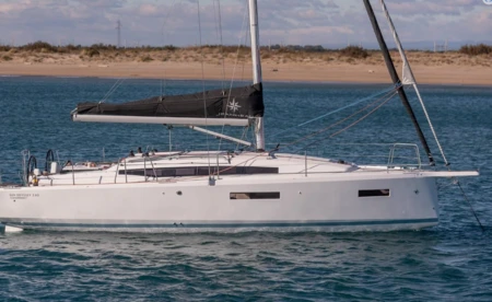 Sun Odyssey 380