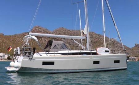 Bavaria C38