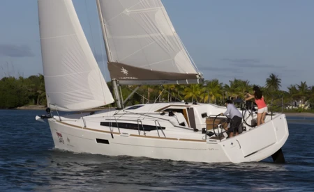 Sun Odyssey 349