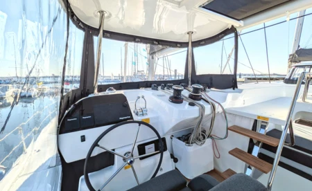 Lagoon 43