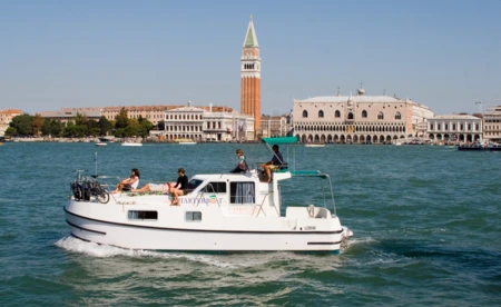 New Concorde Fly 890 First