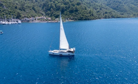 Bavaria C45 Style