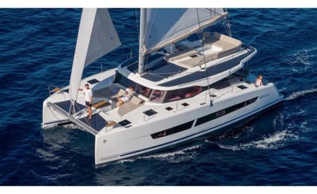 Fountaine Pajot 44