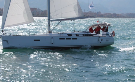 Sun Odyssey 519