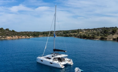 Lagoon 42