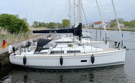 Hanse 348