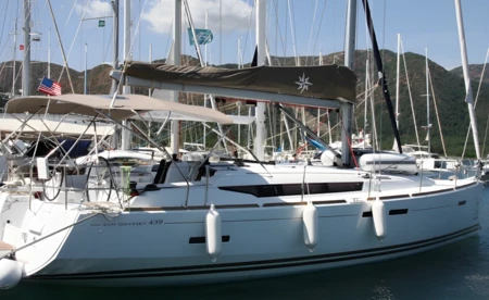 Sun Odyssey 439