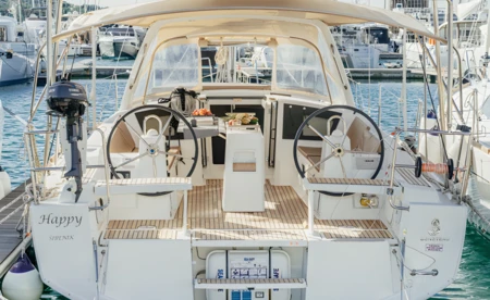 Oceanis 38