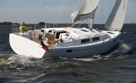 Hanse 385