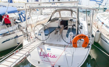 Bavaria Cruiser 37