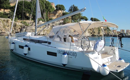 Sun Odyssey 440