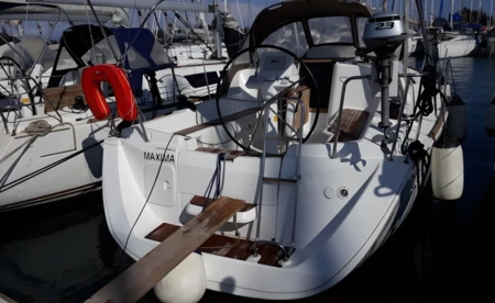 Sun Odyssey 33i
