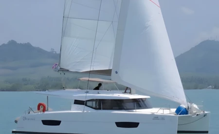 Lucia 40