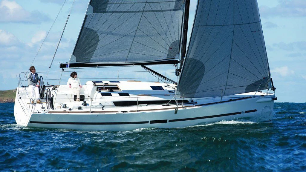 Dufour 36