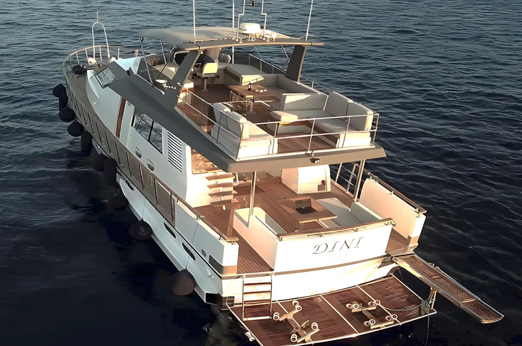 Maiora 70
