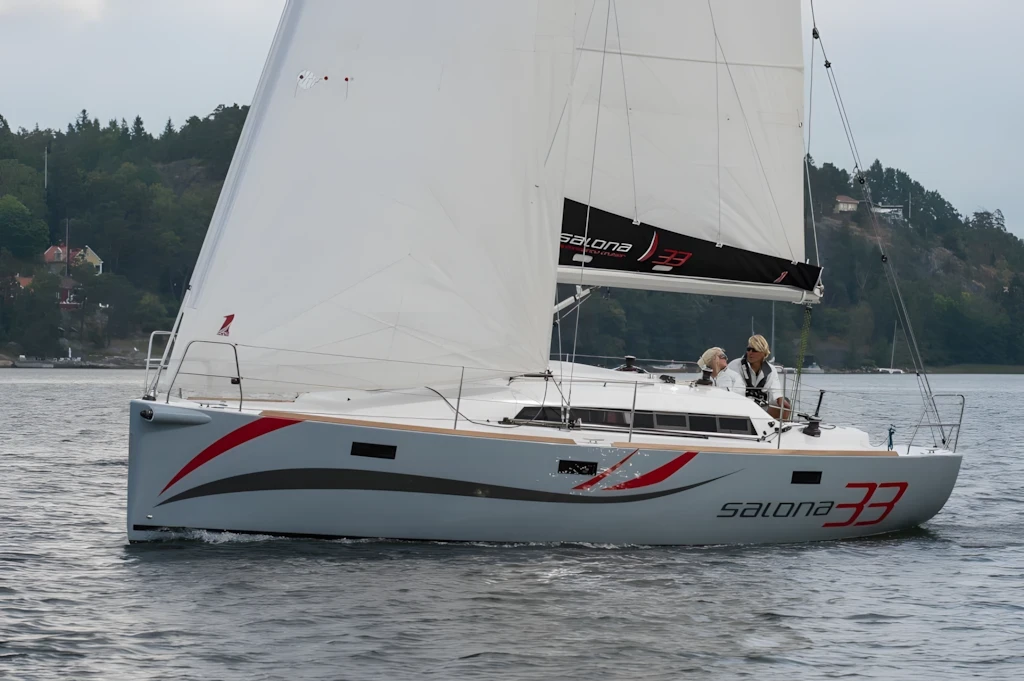 Salona 33