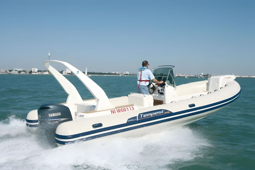 Capelli Tempest 770