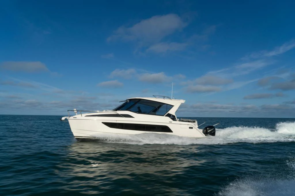 Aquila 36