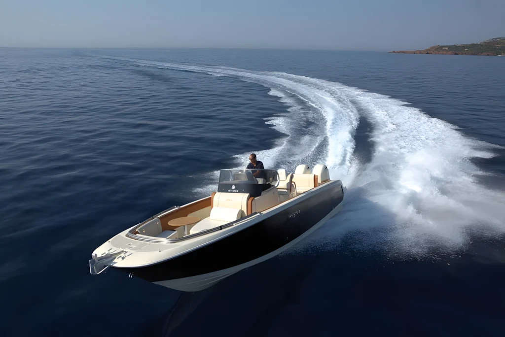 Invictus 270FX