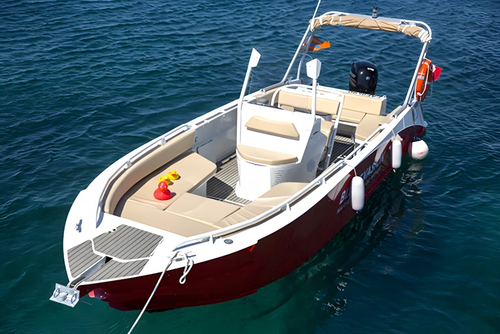 Day boat
