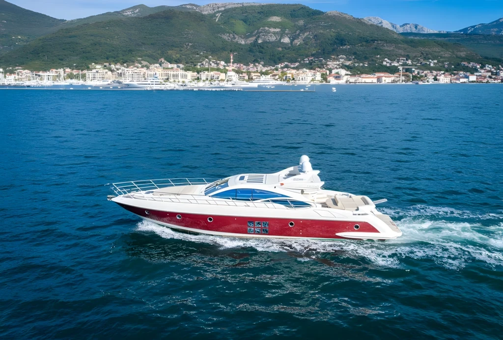 Azimut 68 S