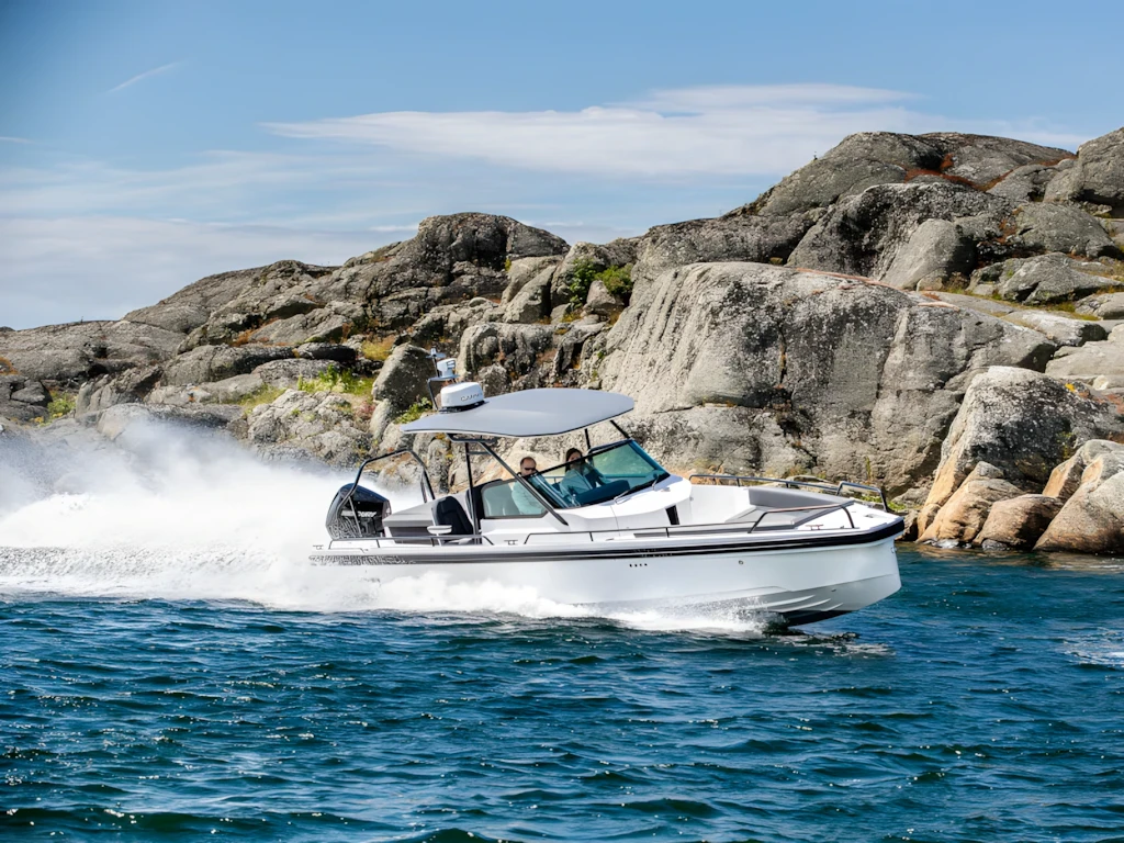 Axopar 28 T-Top