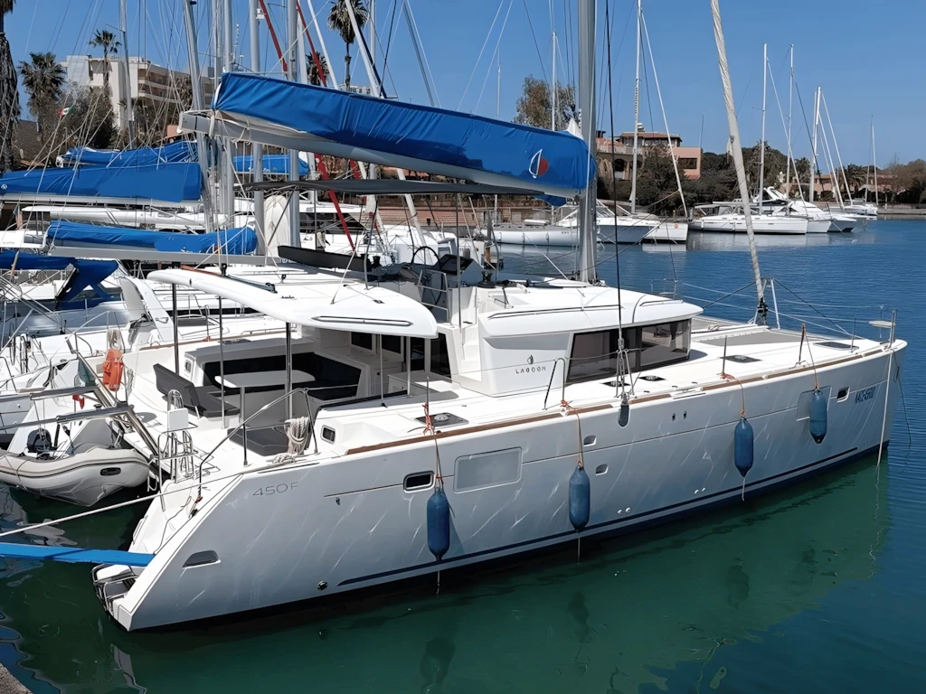 Lagoon 450 F