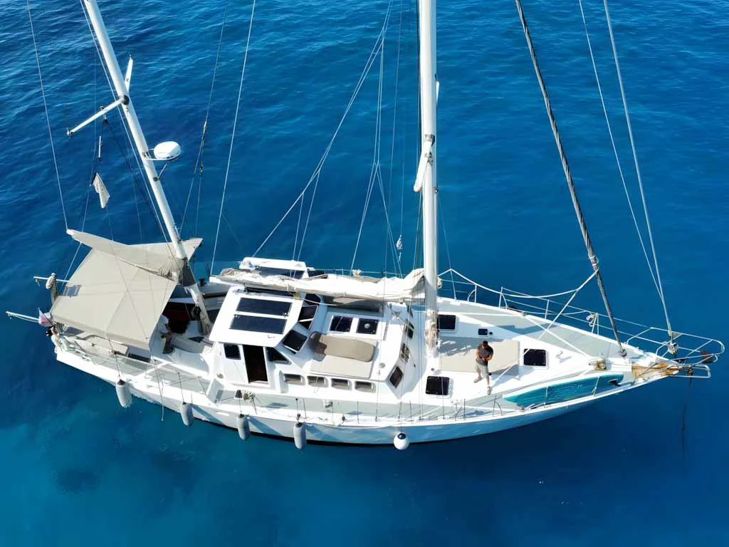 Ketch 72