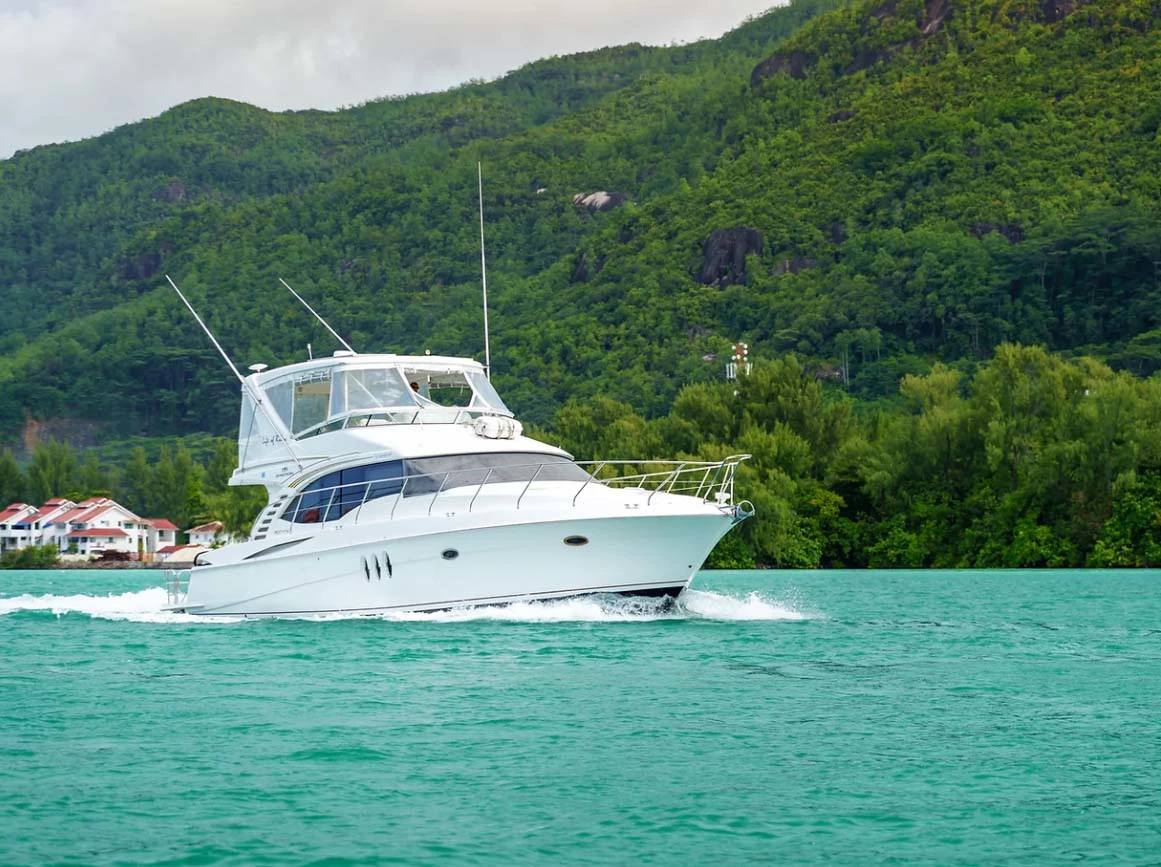 Silverton Ovation 52