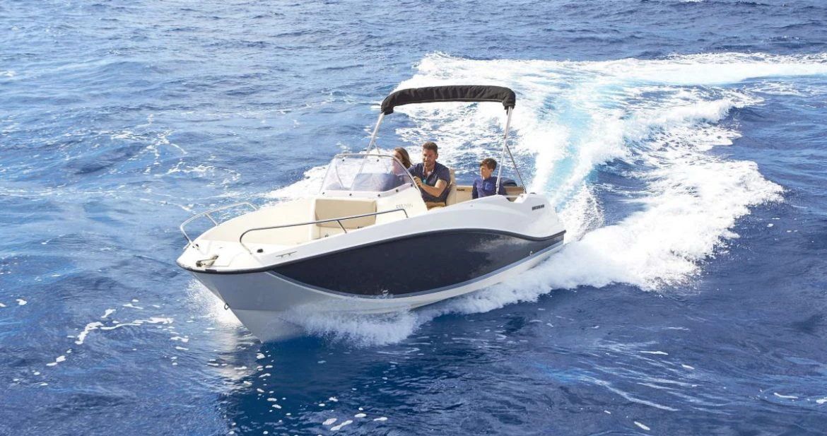 Quicksilver Activ 555